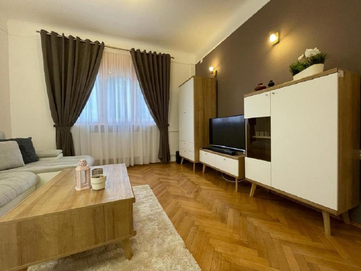 Bucharest Central Apartment 3 Buitenkant foto